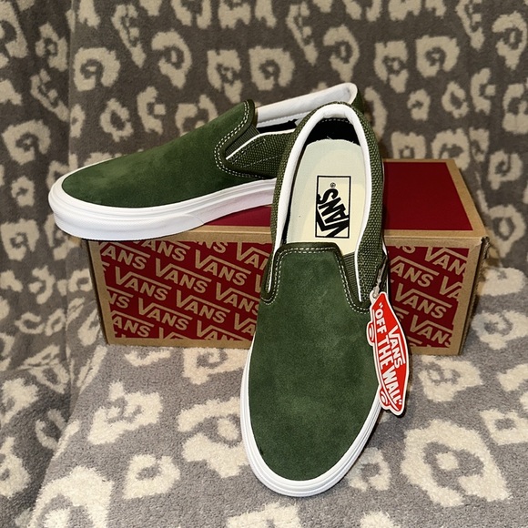 Vans Classic Slip-On Sneakers in Textured Chive 😍New 🆕 & Never Worn 😍 - Picture 15 of 17